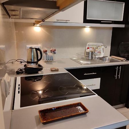 Adam Apartments Sarandë 외부 사진