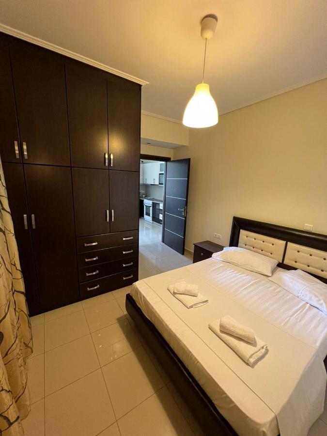 Adam Apartments Sarandë 외부 사진