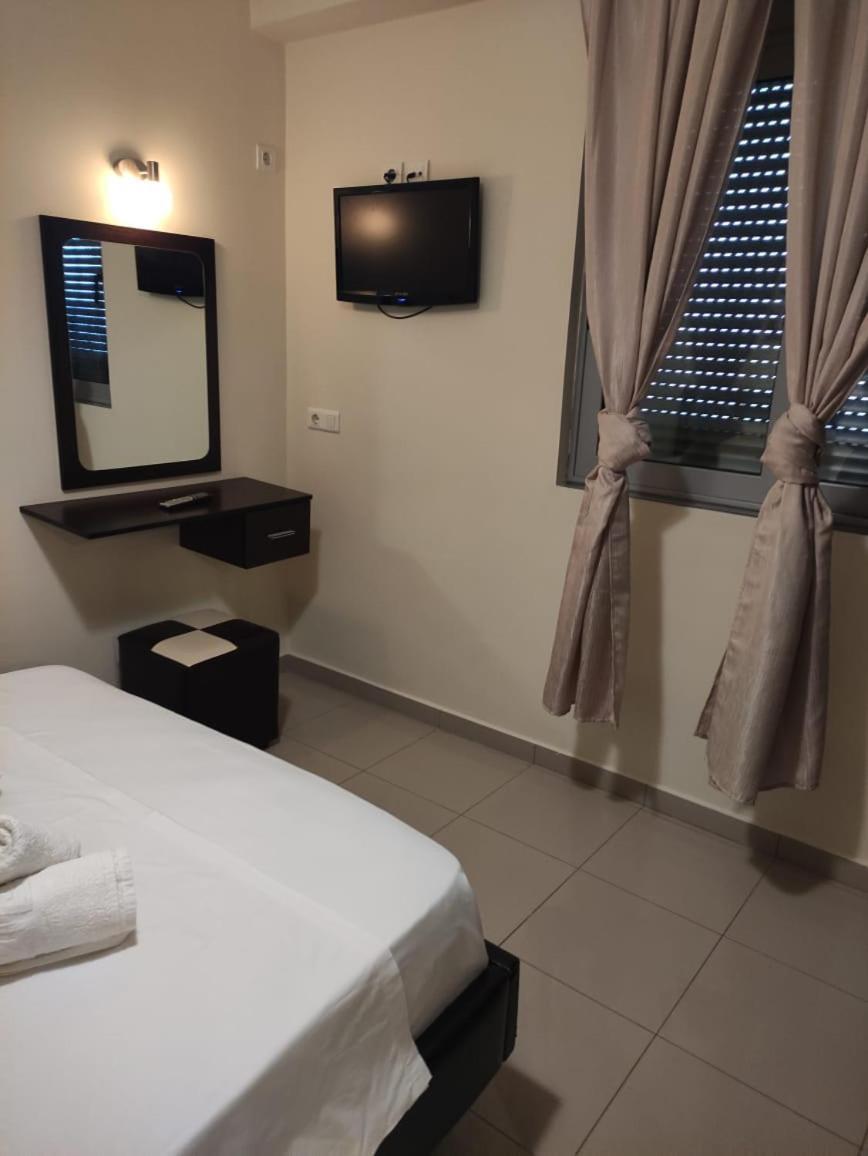 Adam Apartments Sarandë 외부 사진
