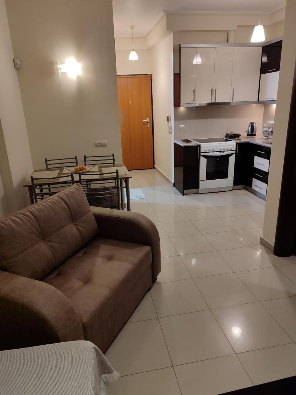Adam Apartments Sarandë 외부 사진